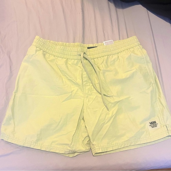 Vans Men’s Shorts - Picture 1 of 2
